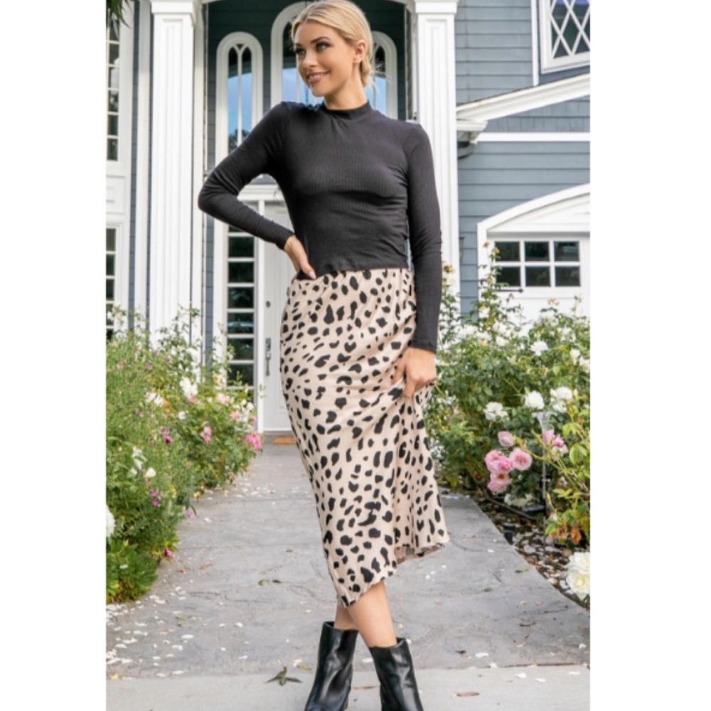 ✨Beige CHEETAH MAXI FLORAL SKIRT✨ - Picture 5 of 8